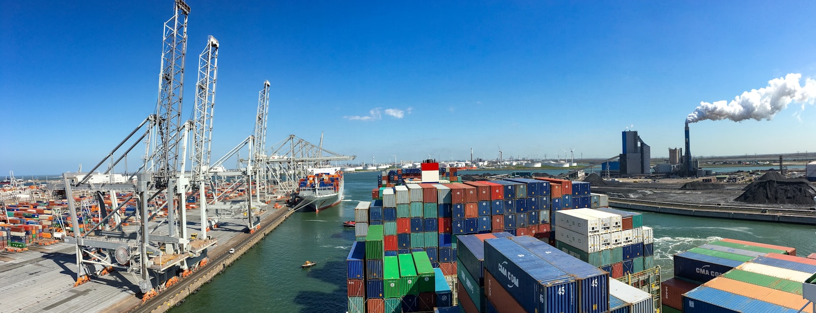 Container vessel at port — bulk cargo shipping